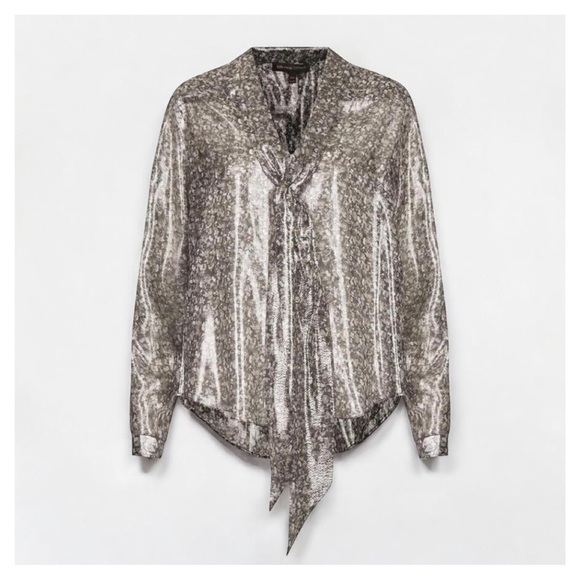 Topshop Tops - New! TOPSHOP x KATE MOSS • Floral Metallic Lamé Tie Blouse in Silver • 10